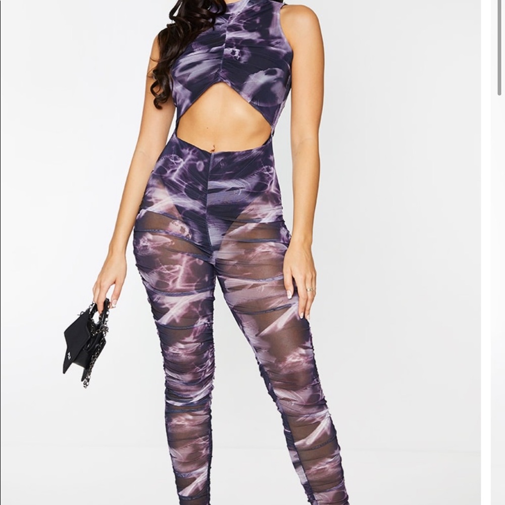 Sleeveless jumpsuit
